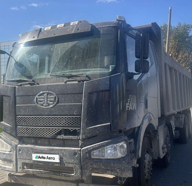 Самосвал 26 м³ FAW CA3310P66K24T4E4, 2017
