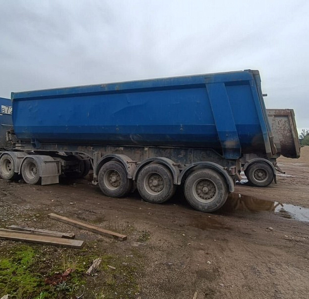 Полуприцеп самосвальный Grunwald 9453-0000010-50, 2013