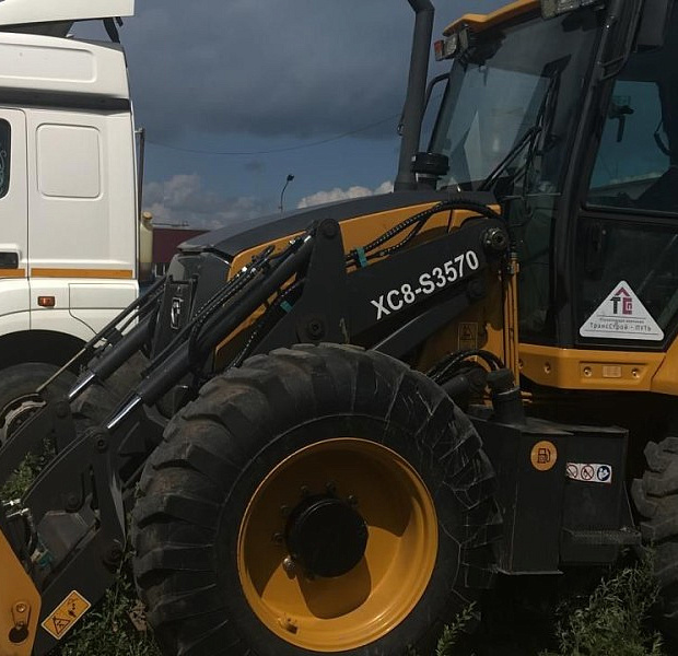 Экскаватор-погрузчик XCMG XC8-S3570, 2024