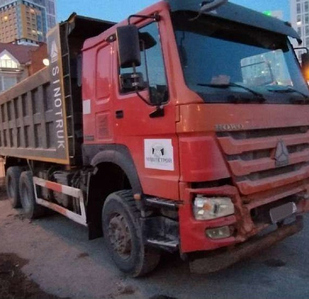 Самосвал Howo ZZ3327S3847E, 2020