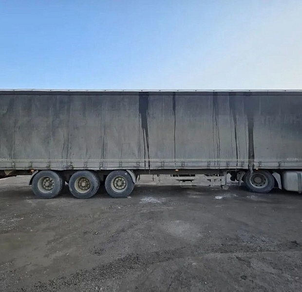 Полуприцеп тентованный Kogel Cargo-MAXX SN24, 2012
