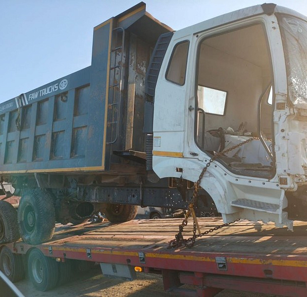 Самосвал FAW J6, 2023