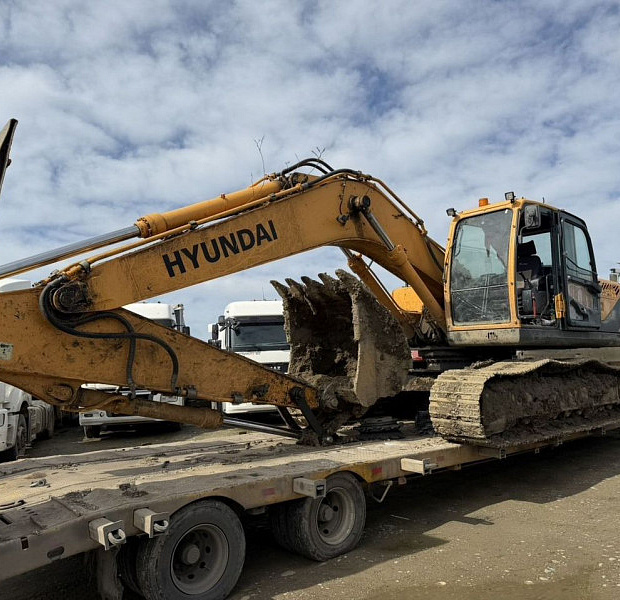 Гусеничный экскаватор Hyundai R 260LC-9S, 2016