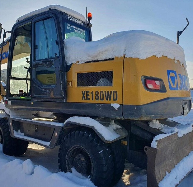 Колёсный экскаватор XCMG XE180WD, 2024