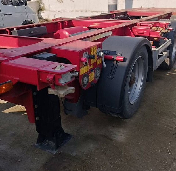 Полуприцеп контейнеровоз Тонар K4-U (99891), 2024